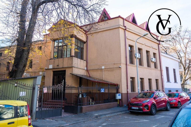 Armeneasca, cladire cu 9 unitati de cazare